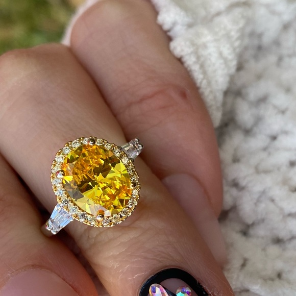 NEW Gorgeous 925 Sterling Silver Ring - Picture 5 of 7